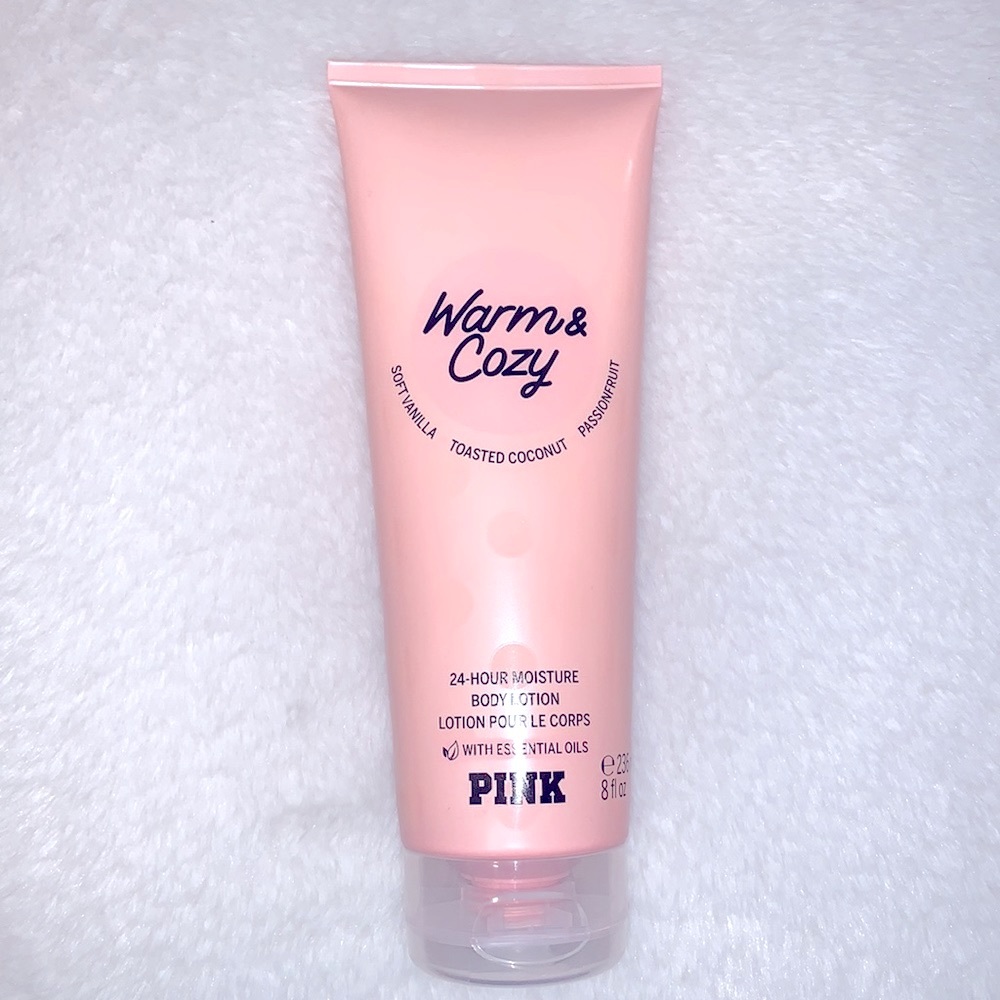 PINK Warm & Cozy
